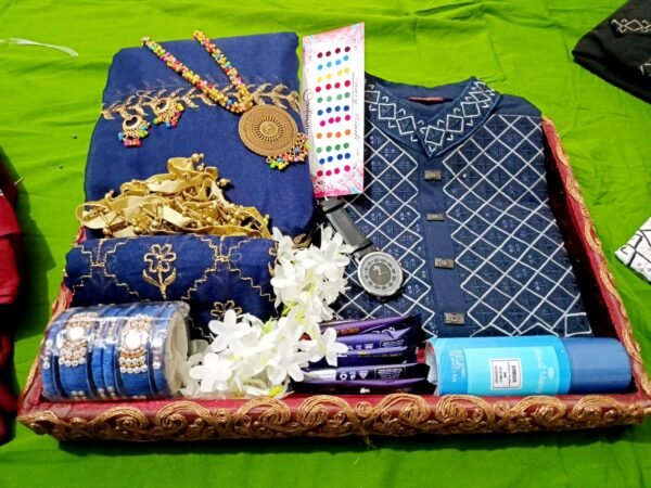 ফুল গিফট প্যাকেজ – শাড়ি, পাঞ্জাবি ও গয়না